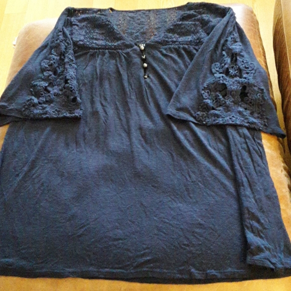 Torrid lace insert top 1